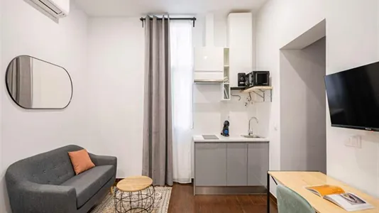 Rooms in Madrid Centro - photo 7