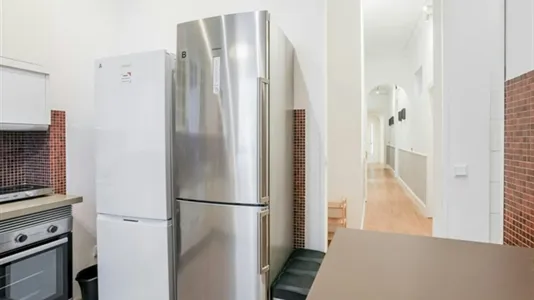 Rooms in Madrid Moncloa-Aravaca - photo 9