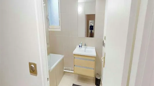 Rooms in Paris 15ème arrondissement - photo 10