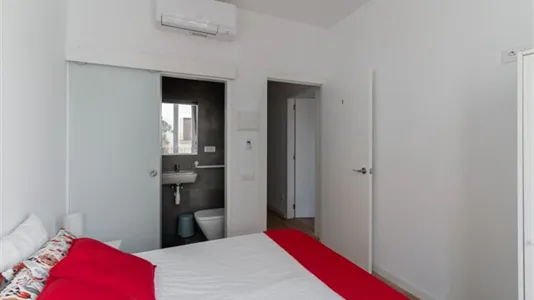Rooms in Barcelona Gràcia - photo 8