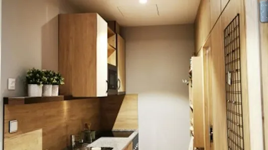 Rooms in Pozuelo de Alarcón - photo 4