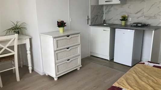 Apartments in Créteil - photo 2