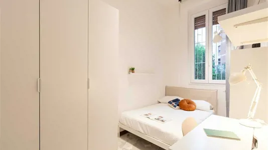 Rooms in Milano Zona 6 - Barona, Lorenteggio - photo 1