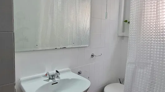 Rooms in Madrid Hortaleza - photo 10