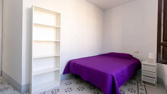 Rooms in Granada - photo 3