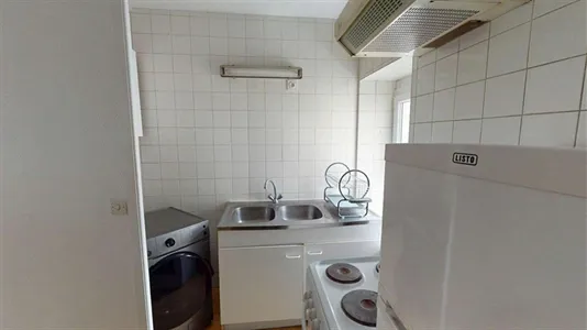 Apartments in Nîmes - photo 5