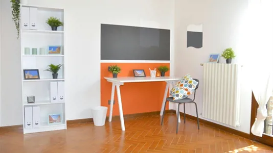 Rooms in Modena - photo 1