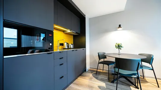 Apartments in Frankfurt Süd - photo 2