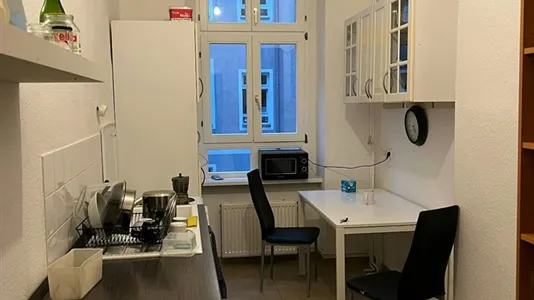 Rooms in Berlin Charlottenburg-Wilmersdorf - photo 4