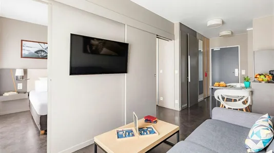 Apartments in Le Raincy - photo 5