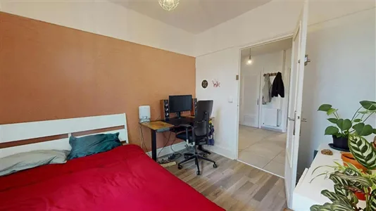 Rooms in Lyon - photo 2