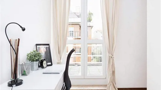 Rooms in Milano Zona 8 - Fiera, Gallaratese, Quarto Oggiaro - photo 3