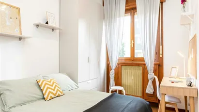 Room for rent in Milano Zona 6 - Barona, Lorenteggio, Milan