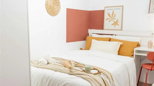 Rooms in Barcelona Eixample - photo 3