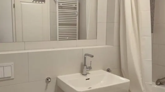 Rooms in Berlin Friedrichshain-Kreuzberg - photo 10