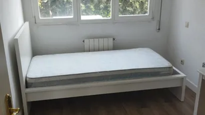 Room for rent in Boadilla del Monte, Comunidad de Madrid