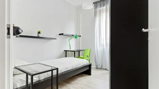 Rooms in Milano Zona 6 - Barona, Lorenteggio - photo 2