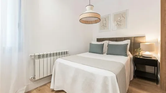 Apartments in Madrid Retiro - photo 7