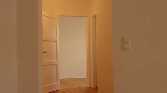 Houses in Hamburg Altona - photo 2