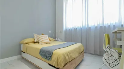 Room for rent in Milano Zona 5 - Vigentino, Chiaravalle, Gratosoglio, Milan