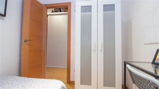 Rooms in Valencia L'Eixample - photo 4