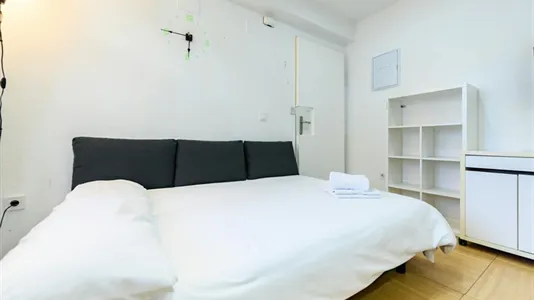 Apartments in Madrid Ciudad Lineal - photo 9