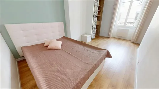 Apartments in Lyon - photo 4