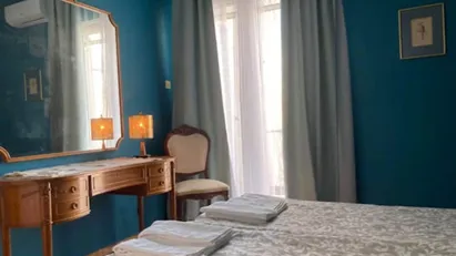Room for rent in Athens Agios Nikolaos, Athens