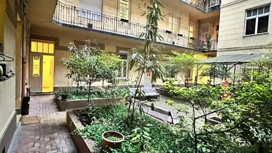 Apartments in Budapest Erzsébetváros - photo 4