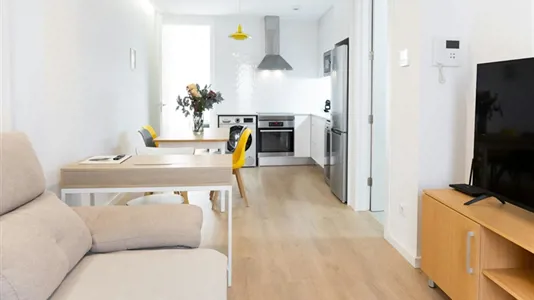 Apartments in Valencia Ciutat Vella - photo 2