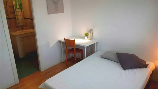 Rooms in Madrid Puente de Vallecas - photo 3