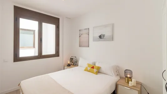 Apartments in Barcelona Ciutat Vella - photo 9