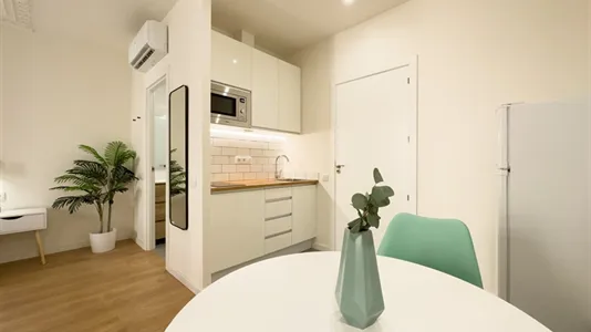 Apartments in Barcelona Ciutat Vella - photo 8