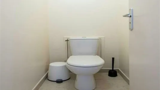 Rooms in Lyon - photo 6