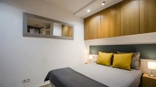 Apartments in Barcelona Ciutat Vella - photo 5