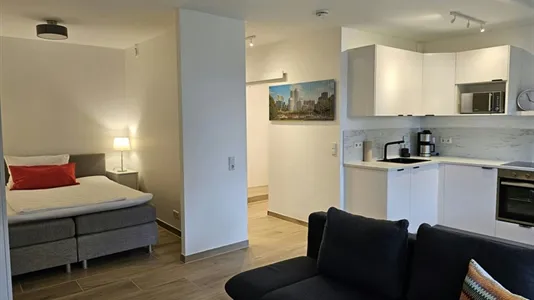 Apartments in Dusseldorf - photo 2