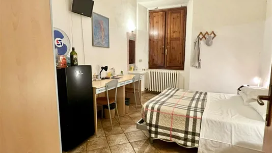 Rooms in Siena - photo 3