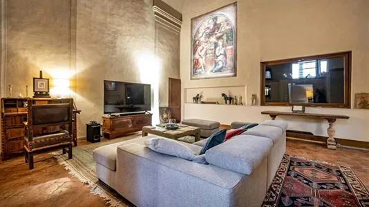 Apartments in Florence - photo 3