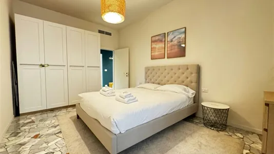 Apartments in Milano Zona 6 - Barona, Lorenteggio - photo 2