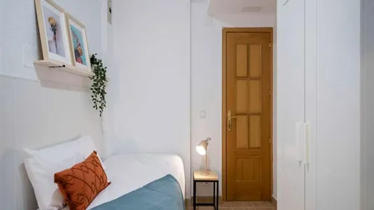 Rooms in Madrid Tetuán - photo 9