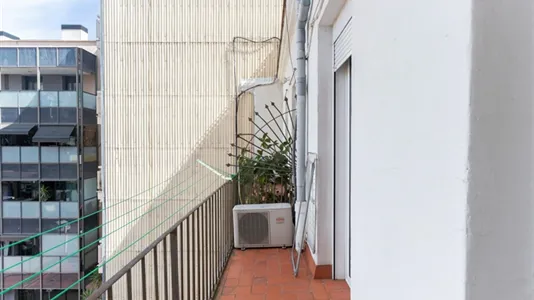 Apartments in Barcelona Eixample - photo 4