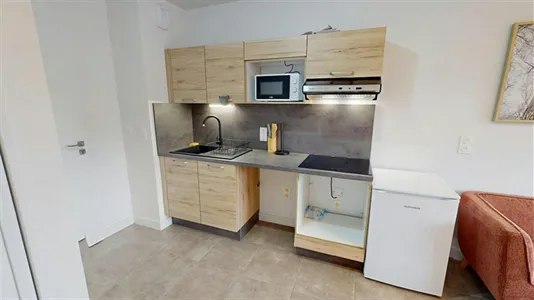 Apartments in Clermont-Ferrand - photo 5