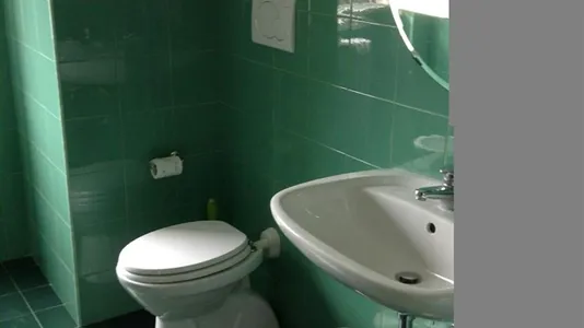 Rooms in Roma Municipio XIV – Monte Mario - photo 10