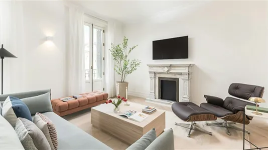 Apartments in Madrid Centro - photo 1