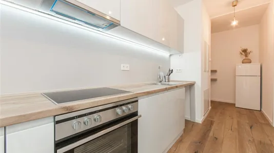 Rooms in Berlin Mitte - photo 7