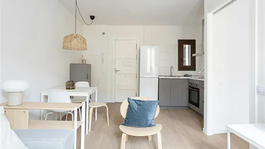 Apartments in Barcelona Ciutat Vella - photo 4