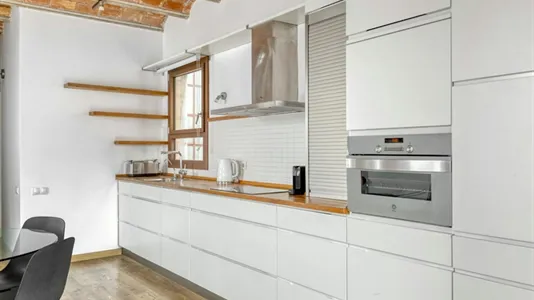 Apartments in Barcelona Eixample - photo 9