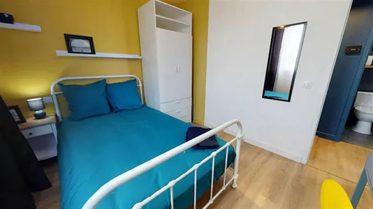 Rooms in Lyon - photo 2