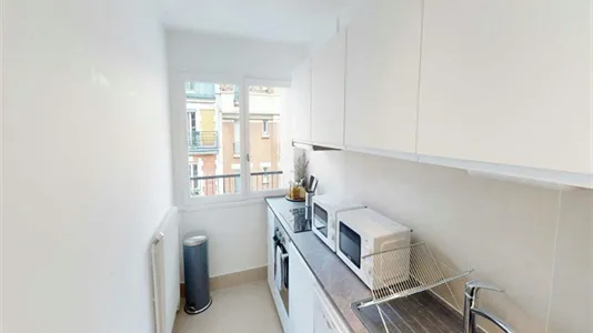 Rooms in Paris 15ème arrondissement - photo 10