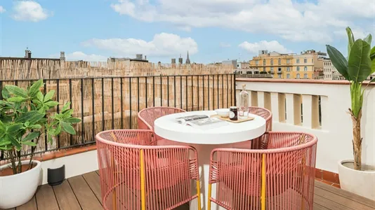 Apartments in Barcelona Ciutat Vella - photo 7